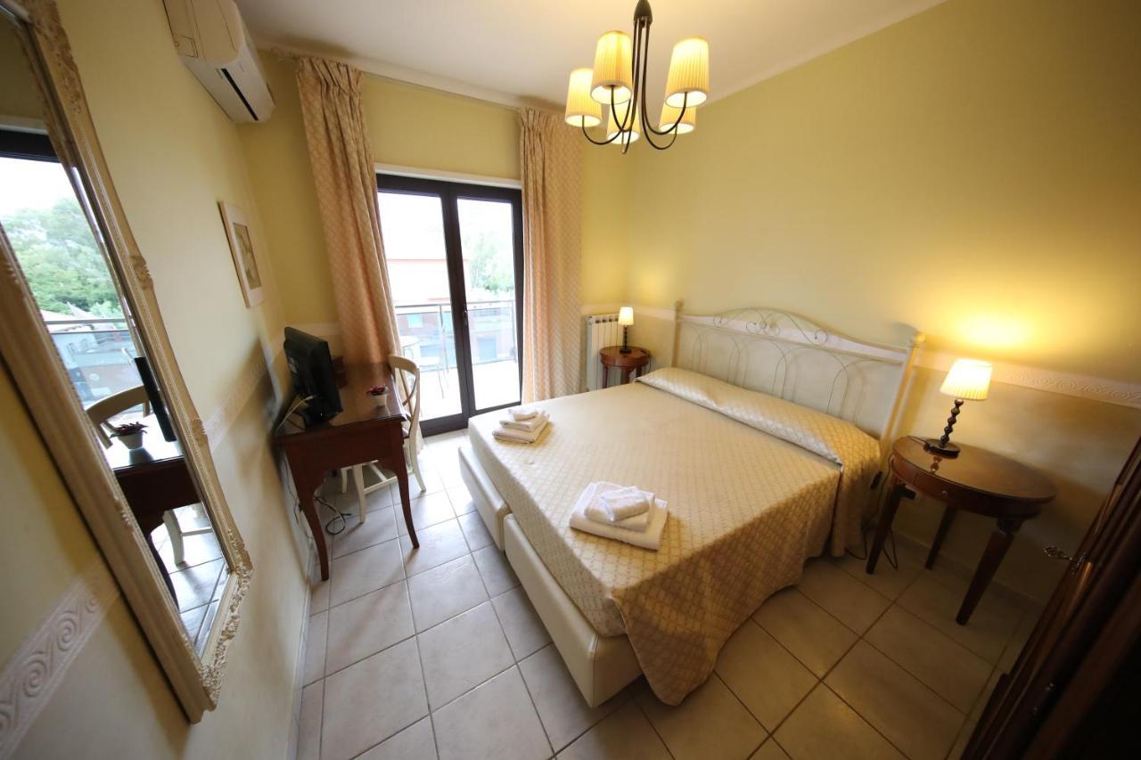 Le Terrazze B&B Formia Eksteriør bilde